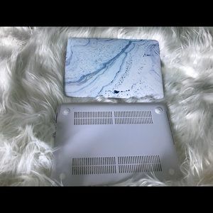 Geode MacBook Air laptop cover